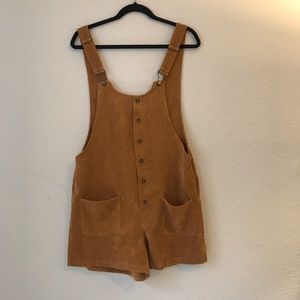 Tan / Brown 🐻 Corduroy Overall Shorts